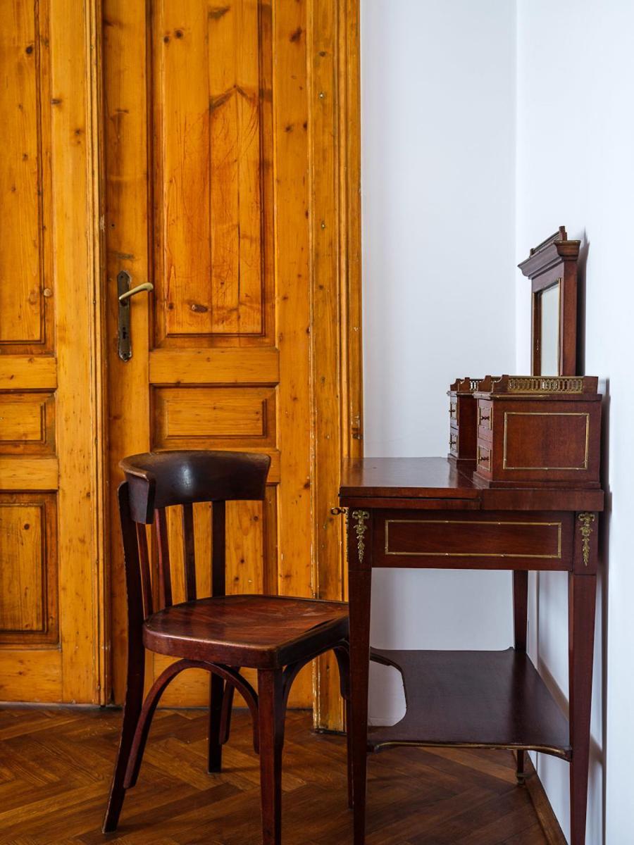 Central Apartments By Tyzenhauz Cracovie Extérieur photo